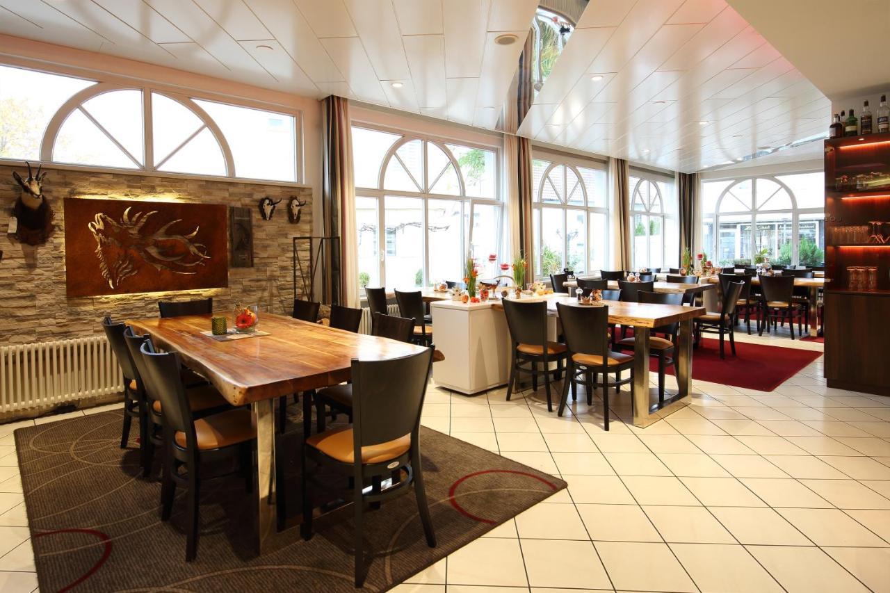 Lobinger Hotel Weisses Ross Langenau Luaran gambar