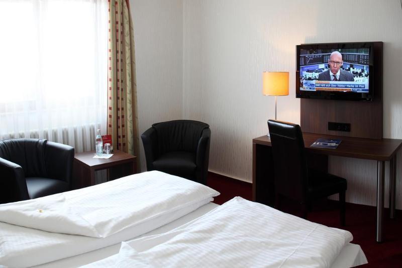 Lobinger Hotel Weisses Ross Langenau Luaran gambar