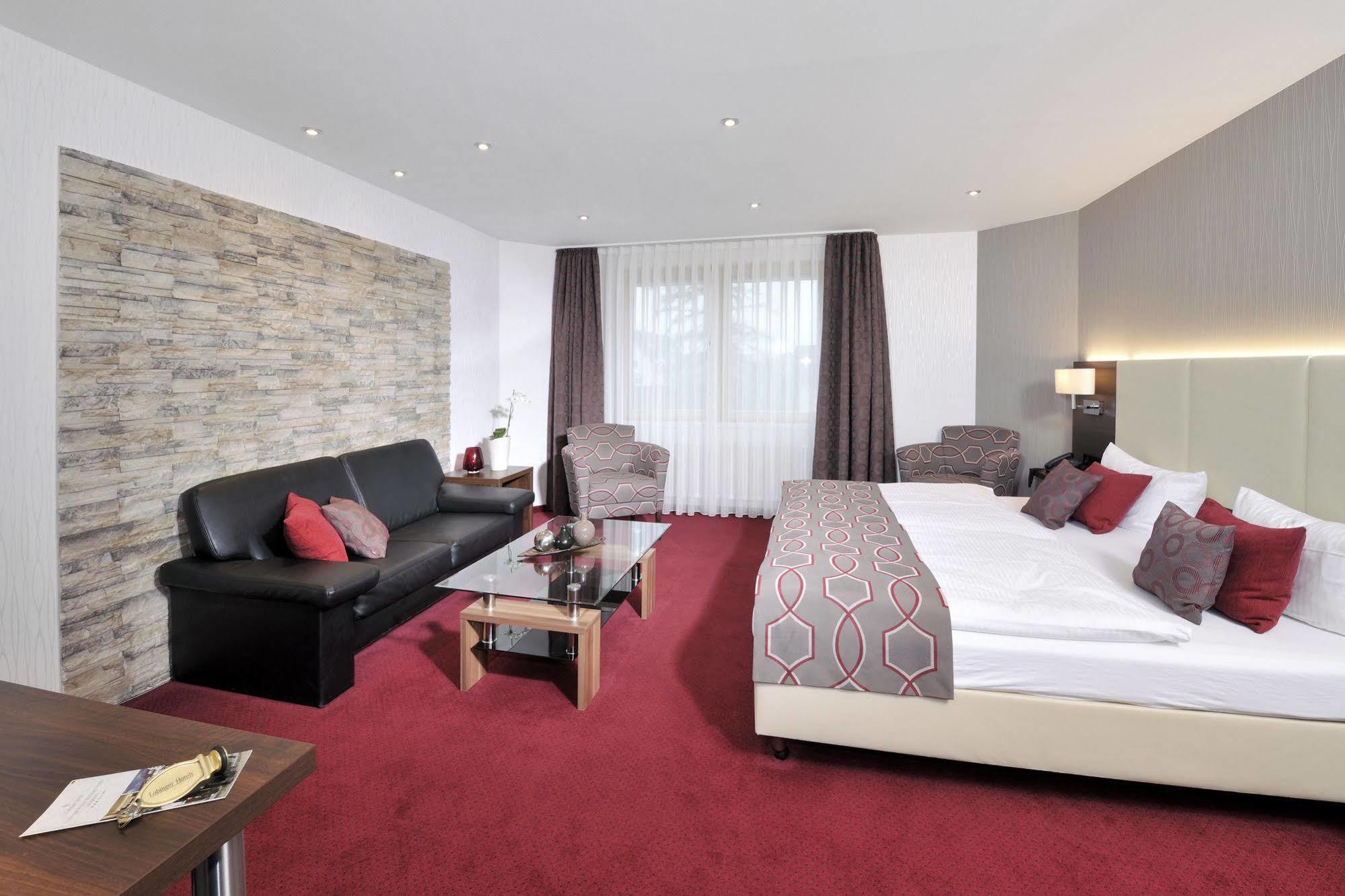 Lobinger Hotel Weisses Ross Langenau Luaran gambar